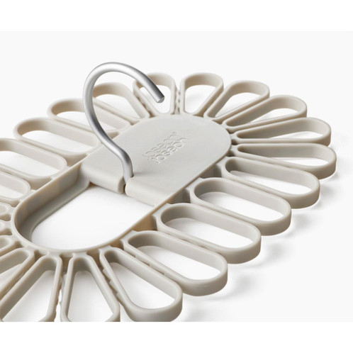 22 pieces Joseph Joseph Petal Quick Grip Laundry Drying Hanger Hook