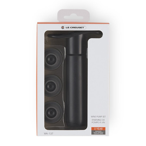 Le Creuset Wine Pump & Stoppers Satin Black