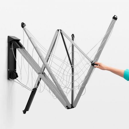 Brabantia Wallfix Dryer Can be pulled out one-handed
