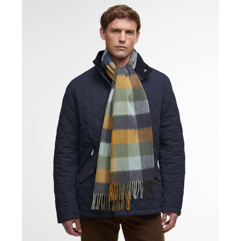 Forest/Bronze Brown Barbour Unisex Large Tattersall Scarf On Model