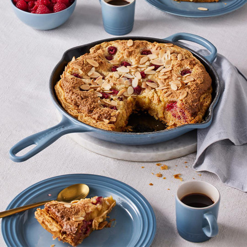 Le Creuset 23cm Cast Iron Round Skillet