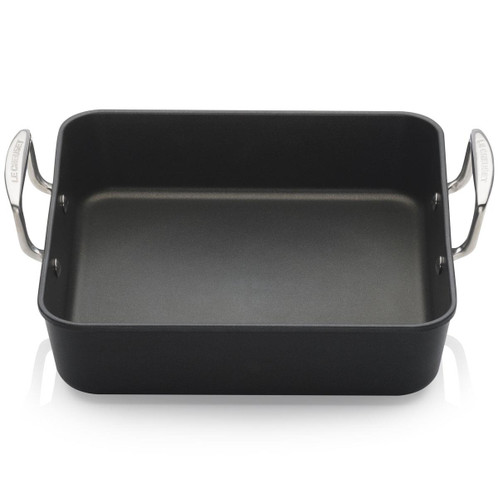 Le Creuset Toughened Non-Stick 26cm Square Roaster Angle