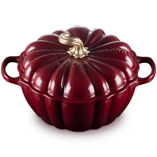 Le Creuset 24cm Cast Iron Pumpkin Casserole Dish Le Creuset 24cm Cast Iron Pumpkin Casserole Dish