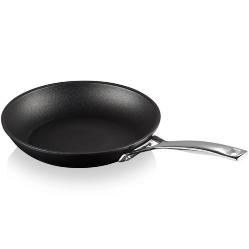 Le Creuset Toughened Non-Stick Shallow Frying Pan 20cm