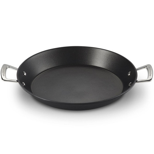 Le Creuset Toughened Non-Stick 32cm Paella Pan Le Creuset Toughened Non-Stick 32cm Paella Pan