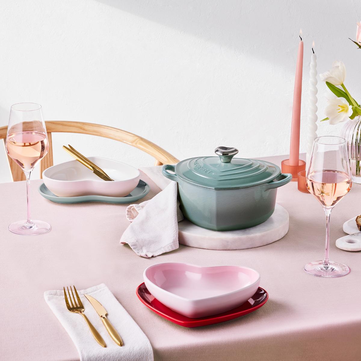 Le Creuset Stoneware Heart Plate