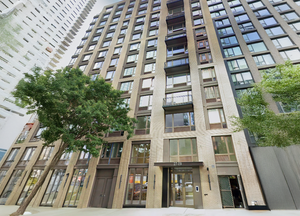 27-09 44th Dr, Long Island City landscape