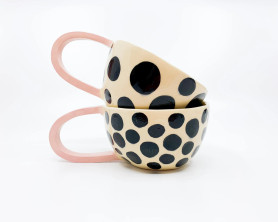 LILA & ZORAN Handmade, ceramic coffee mug, pink, ceramic tea cup, dots, gift for friend, gift for mom, gift for dad