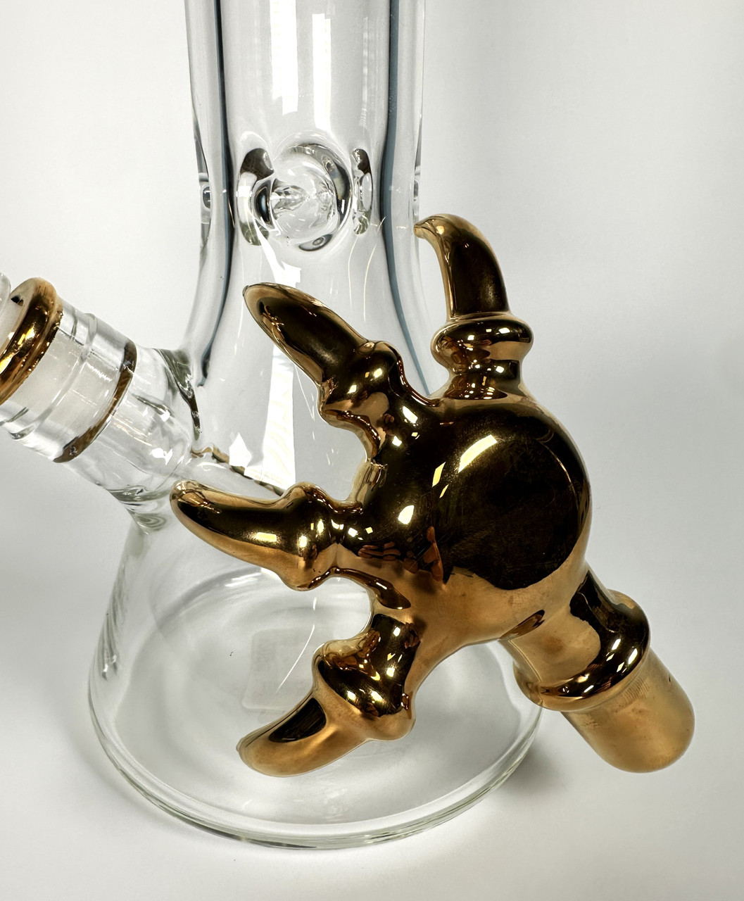 Juicy Glass "Dragon's Claw" Beaker Bong – Luxury Metallic Gold Edition (15")