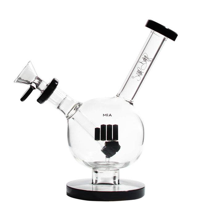 Snoop Dogg Pounds G2 MIA