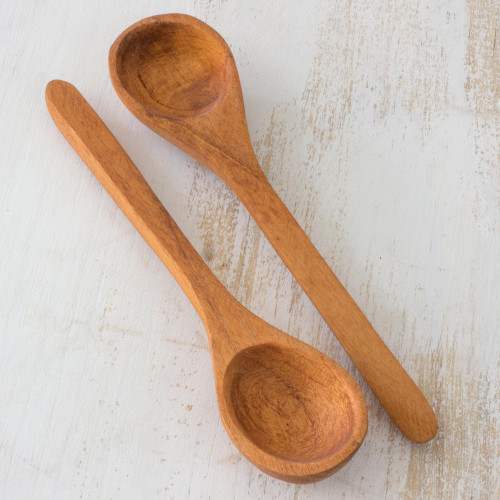 Cedar wood serving spoons Pair 'Nature's Treat'