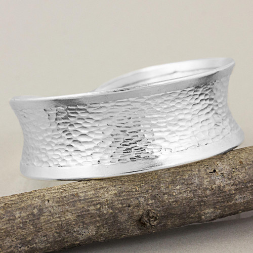 Hammered Silver 950 Hill Tribe Concave Cuff Bracelet 'Hill Tribe Curves'