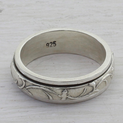 Artisan Crafted Sterling Silver Spinner Ring from India 'Spinning Vines'