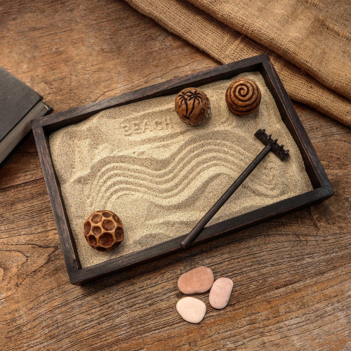 Jempinis Wood Meditative Zen Garden from Indonesia 'Serene Beach' Jempinis Wood Meditative Zen Garden from Indonesia 'Serene Beach'