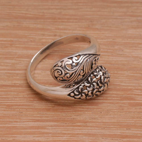 Sterling Silver Engraved Floral Leaf Wrap Ring of Indonesia 'Two Shadows'