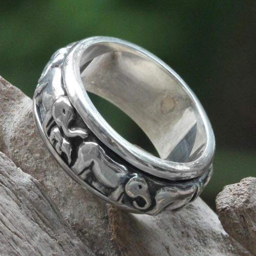 Handcrafted Silver Spinner Meditation Ring 'Lucky Elephants'