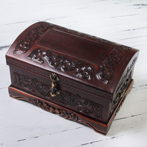 Decorative Chest Colonial Leather Jewelry Box  'Colonial Legacy'