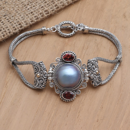 Gold-Accented Mabe Pearl and Garnet Pendant Bracelet 'Beach House'
