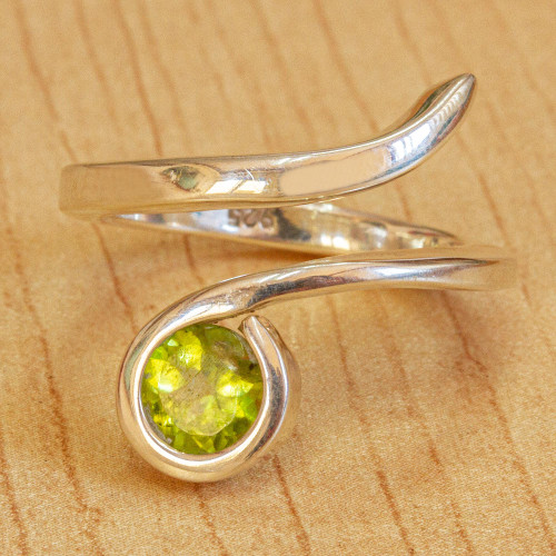 925 Sterling Silver and Peridot Wrap Ring from Mexico 'Elora'