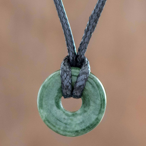 Adjustable Circular Dark Green Jade Necklace from Guatemala 'Circle of Love in Dark Green'