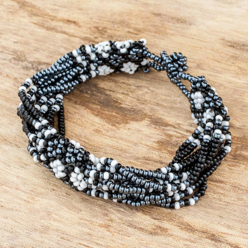 Black and Grey Beaded Bracelet 'Flower Harmony in Black'