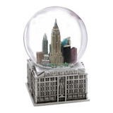 Musical New York City Snow Globe 5.5 Inches