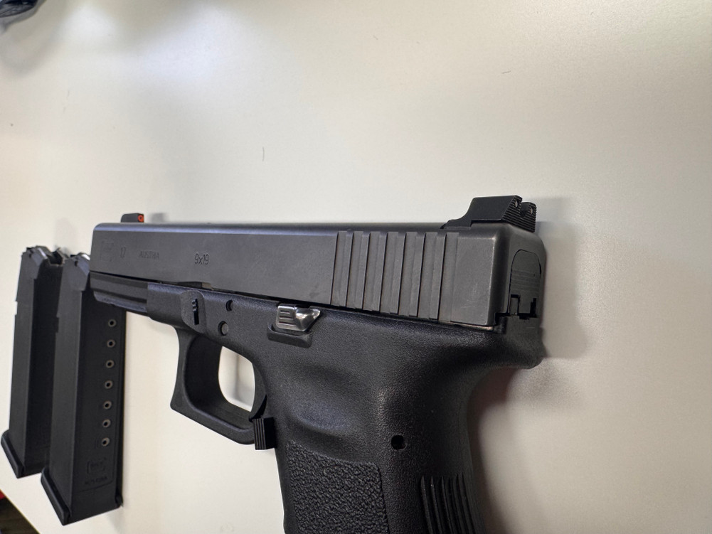 Glock 17 Gen 3 with 2 Magazines (SN ZTU391) - California Compliant
