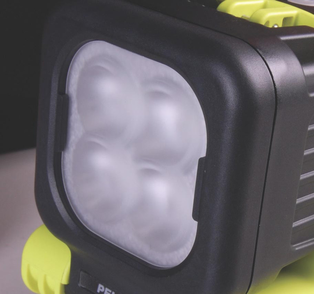 9413DL Diffuser Lens