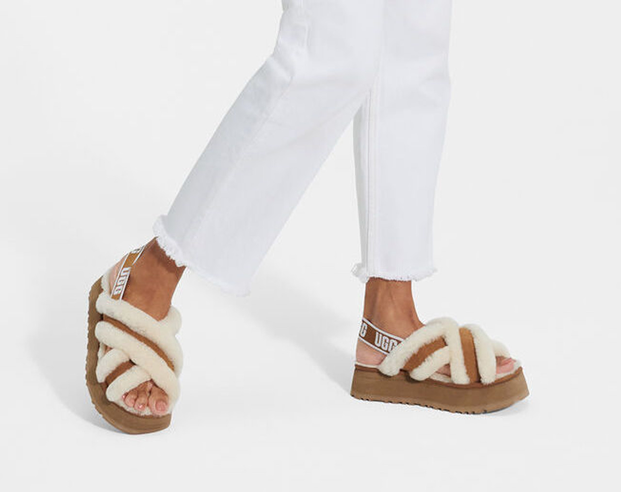 UGG DISCO CROSS SLIDE SANDAL