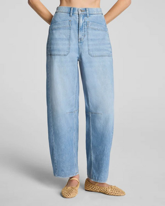 SPANX LIGHTWEIGHT BARREL JEANS
