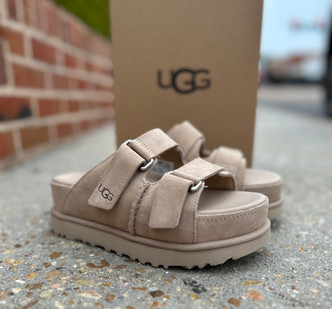 UGG GOLDENSTAR HI SLIDES