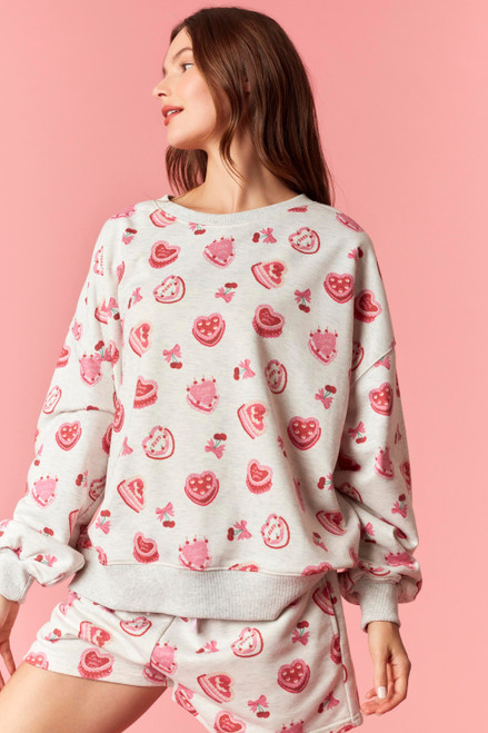 PEACH LOVE V-DAY CAKE PRINTED SWEATSHIRT
