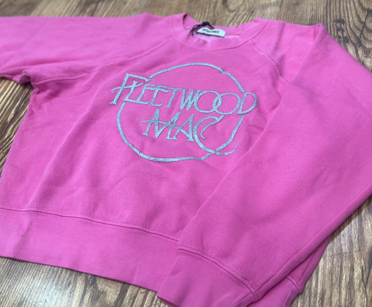 DAYDREAMER FLEETWOOD MACK CIRCLE LOGO SWEATSHIRT