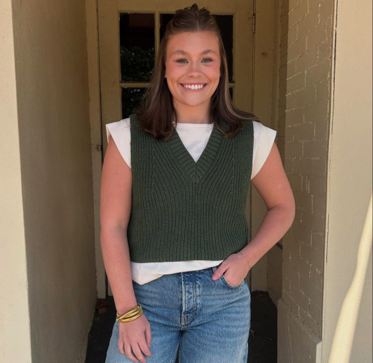 OLIVE SWEATER VEST TOP