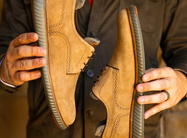 MARTIN DINGMAN COUNTRYAIRE SUEDE PLAINTOE -KHAKI