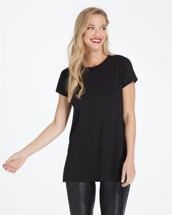 SPANX PERFECT LENGTH TEE - WHITE / BLACK