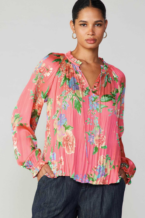 FLORAL SPLIT NECK TOP