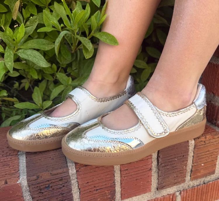 DOLCE VITA NANET METALLIC SNEAKER