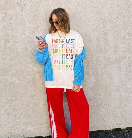 ETTA & EAST TAKE IT EASY TEE