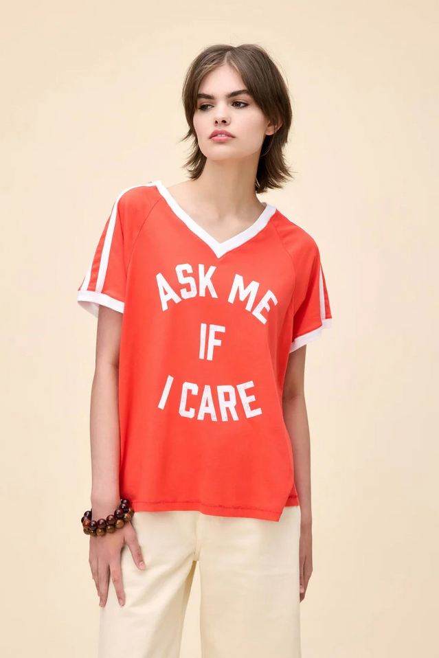 DAYDREAMER ASK ME IF I CARE CLUB TEE