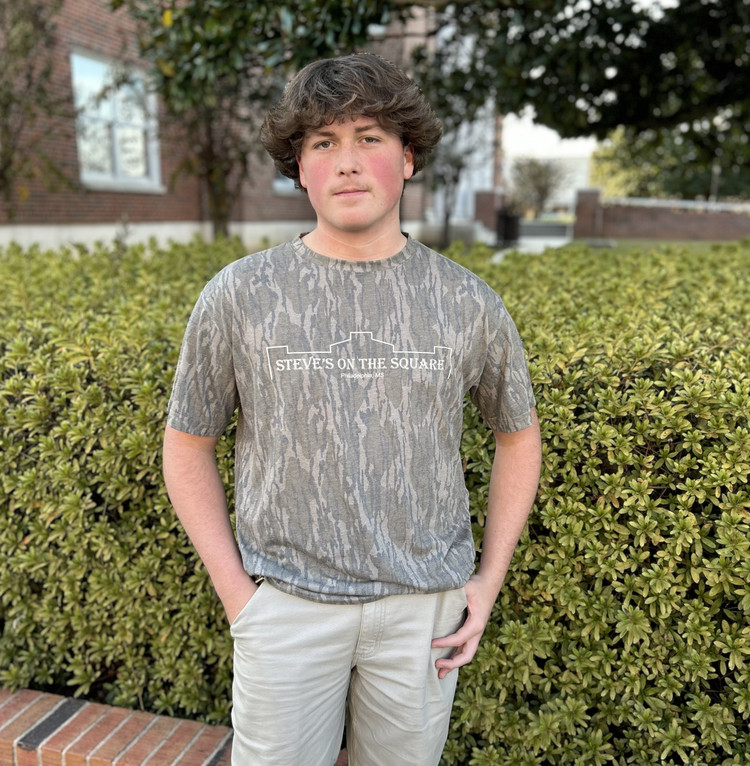 STEVE'S ON THE SQUARE MOSSY OAK CAMO SHORT SLEEVE T SHIRT