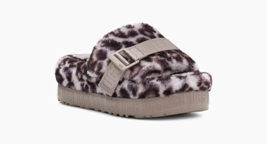 ugg fluffita camo