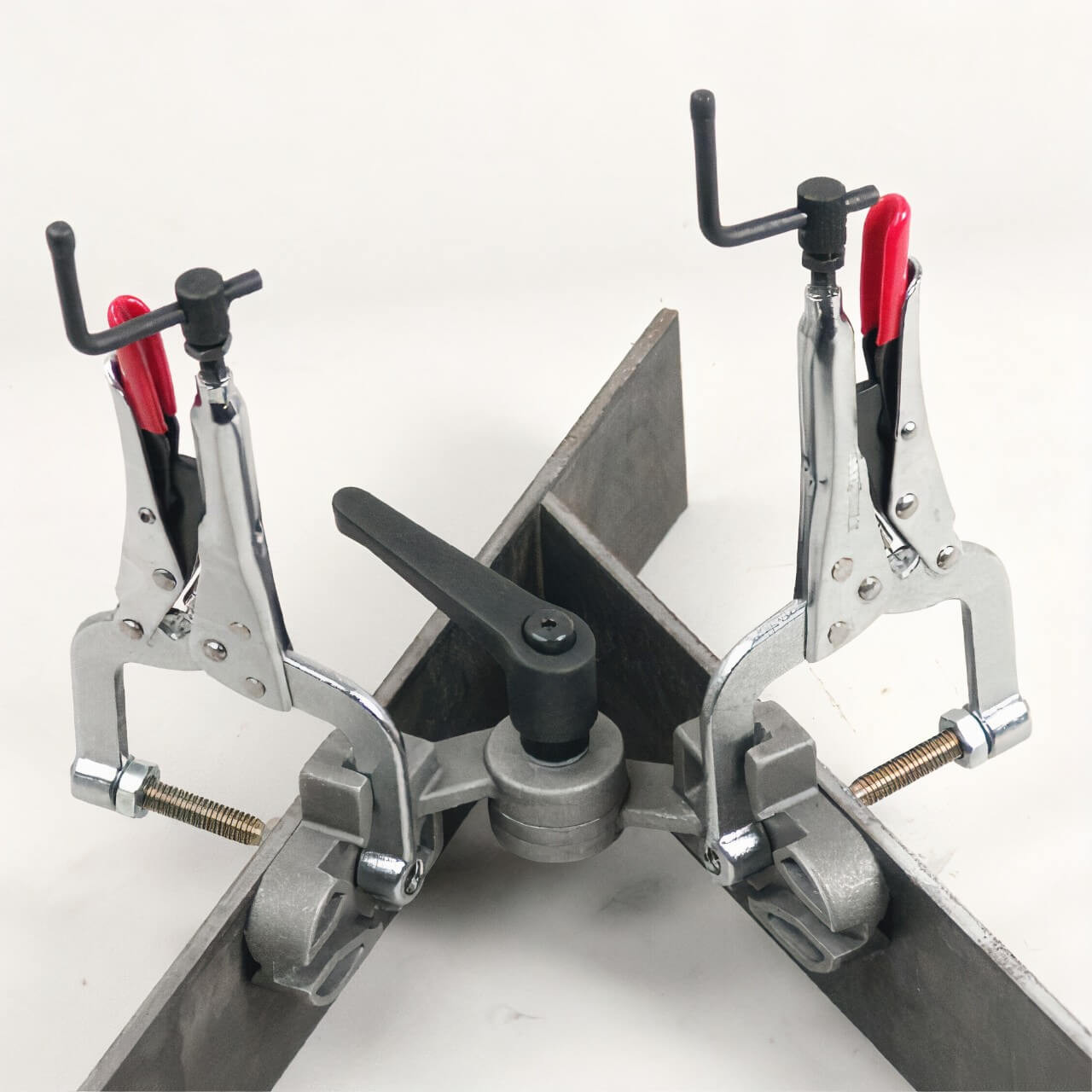 Stronghand Adjustable Bracket Pliers 76mm (76mm Throat) Stronghand Adjustable Bracket Pliers 76mm (76mm Throat)