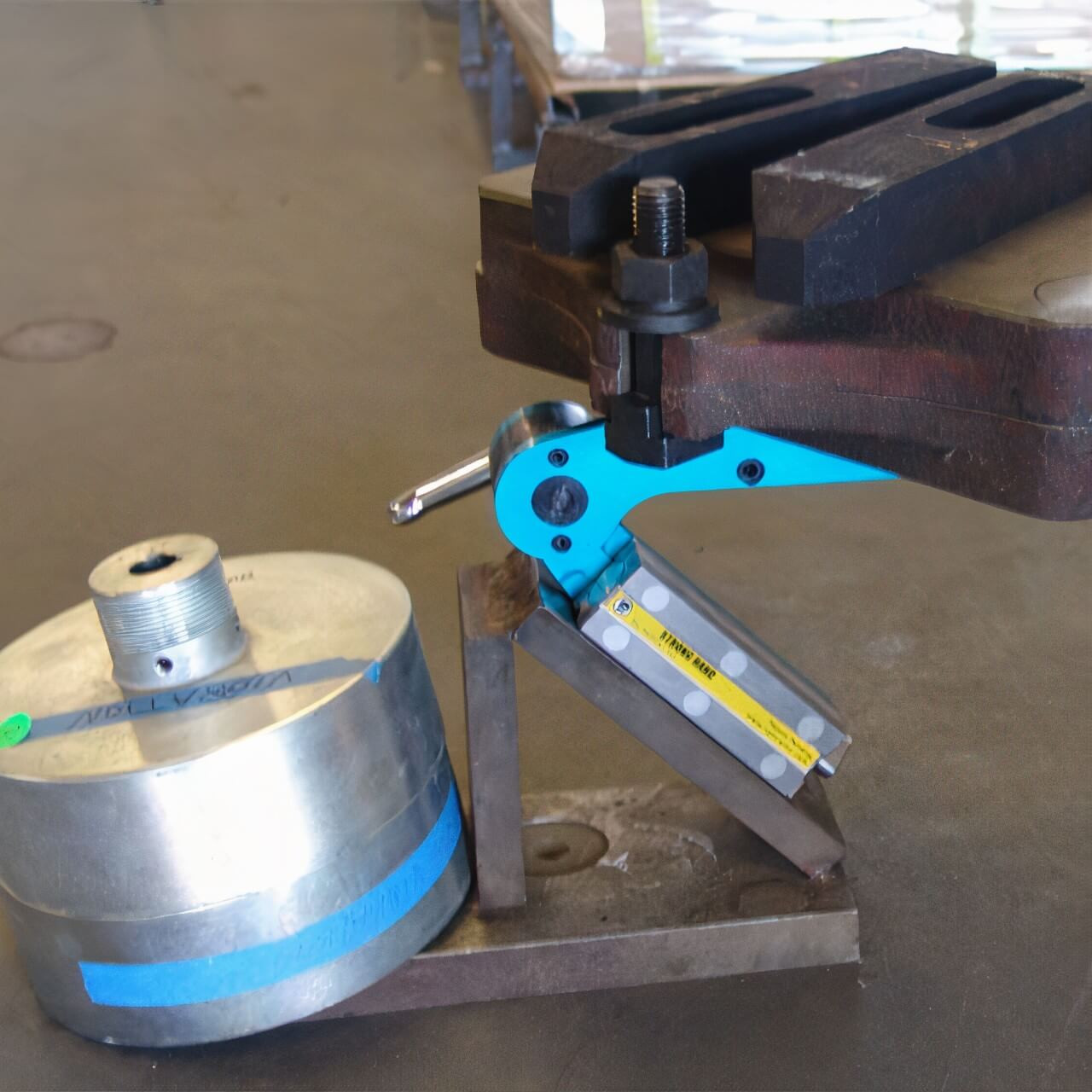 Stronghand Adjust-O Angle On/Off Magnet