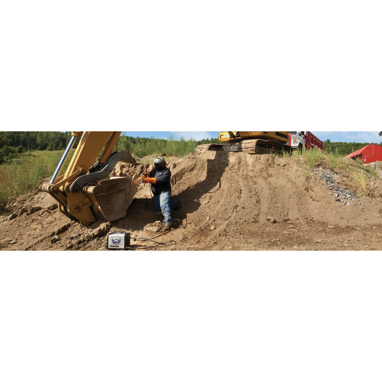 Hypertherm Powermax30 XP 240V Hand Plasma Cutter w/case. 4.5m Leads