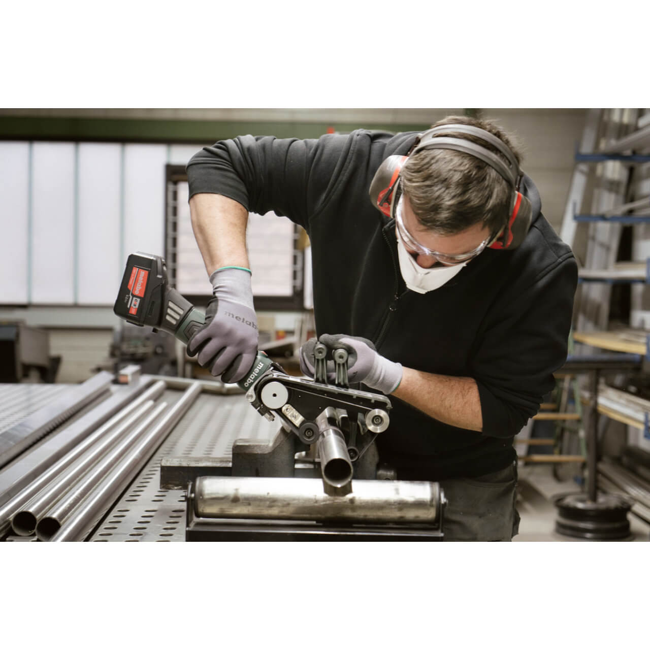 Metabo RB18LTX60 18V Pipe Belt Sander (Skin Only)
