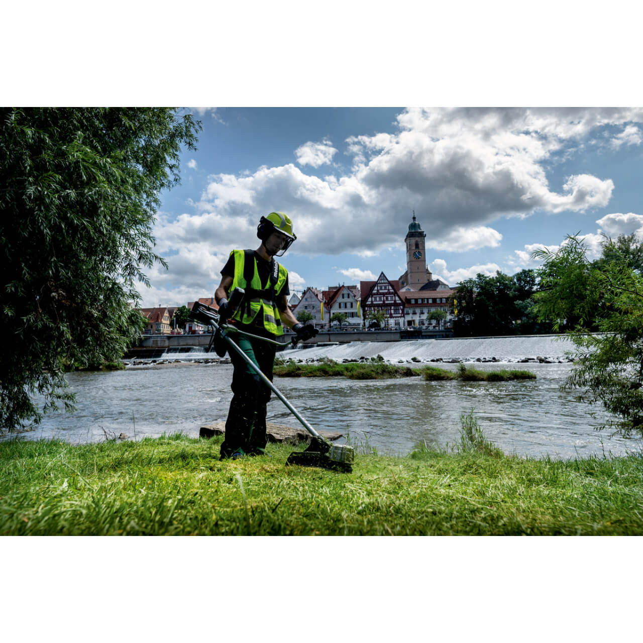 Metabo FSB 36-18 LTX BL 40 18V x 2 (36V) Brushless Brushcutter with Bike-Handle - Skin Only