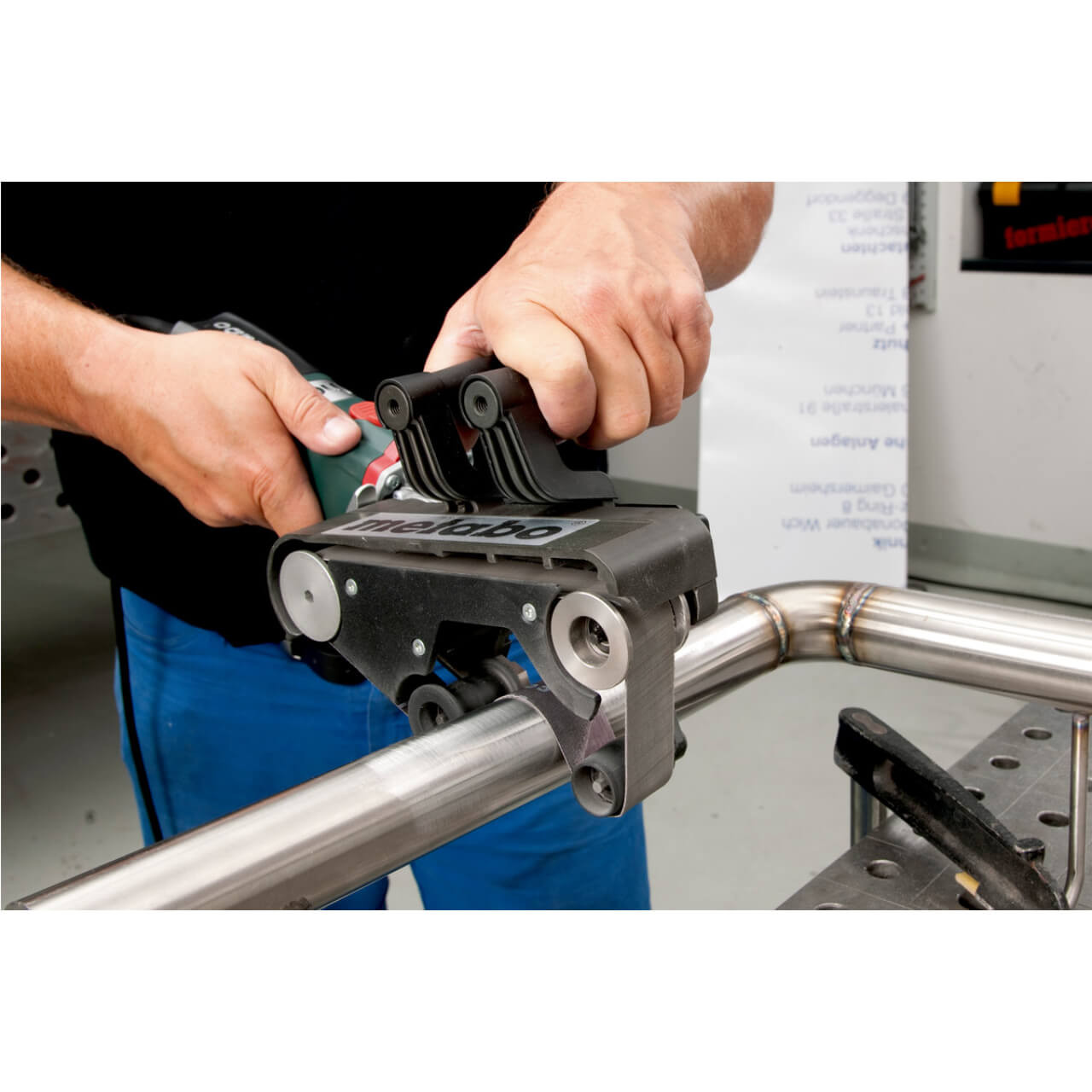 Metabo Tube Belt Sander 900 W inc Accessory Set, Metal Carry Case