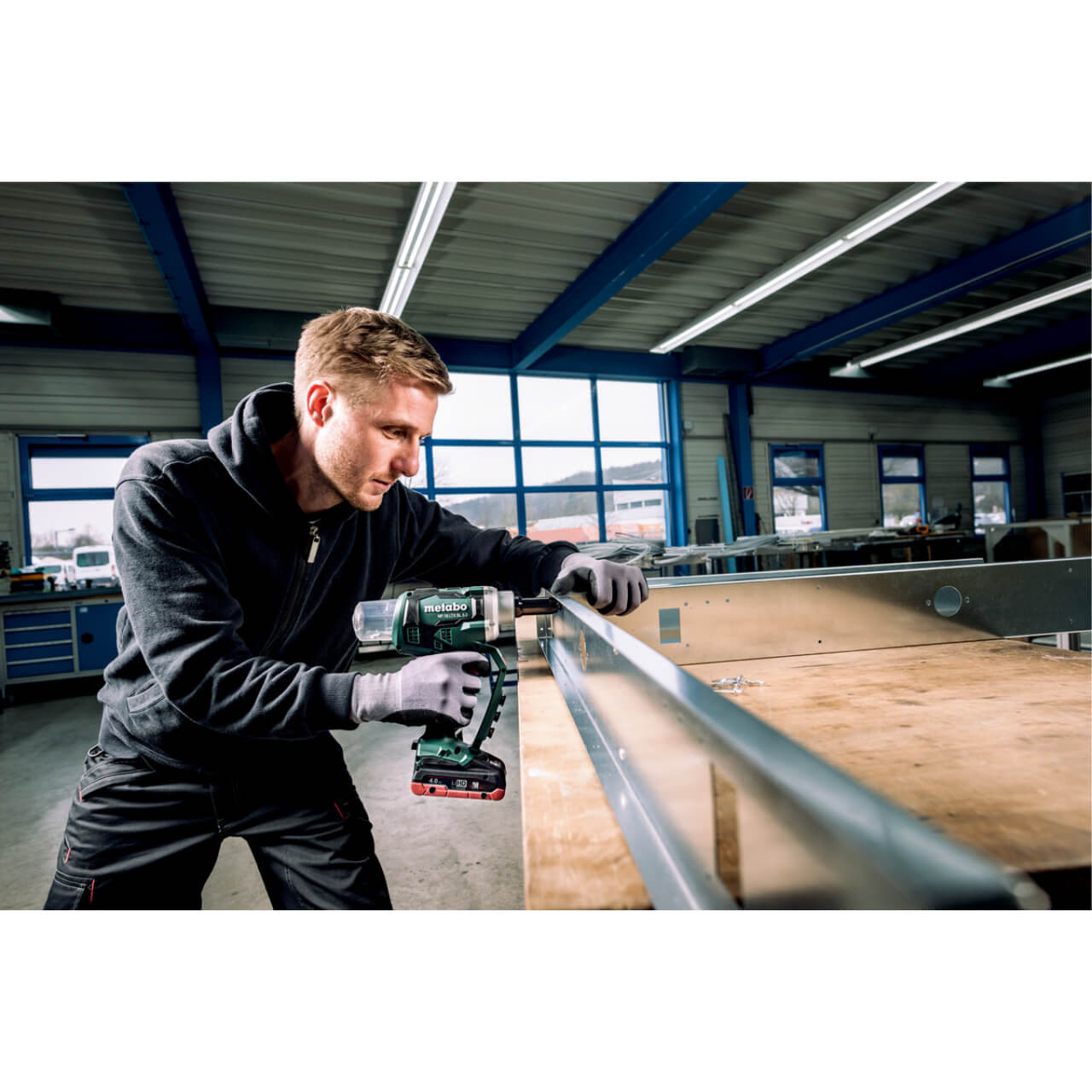 Metabo NP 18 LTX BL 5.0 18V Brushless Blind Rivet Gun 3/32 - 3/16 - Skin Only