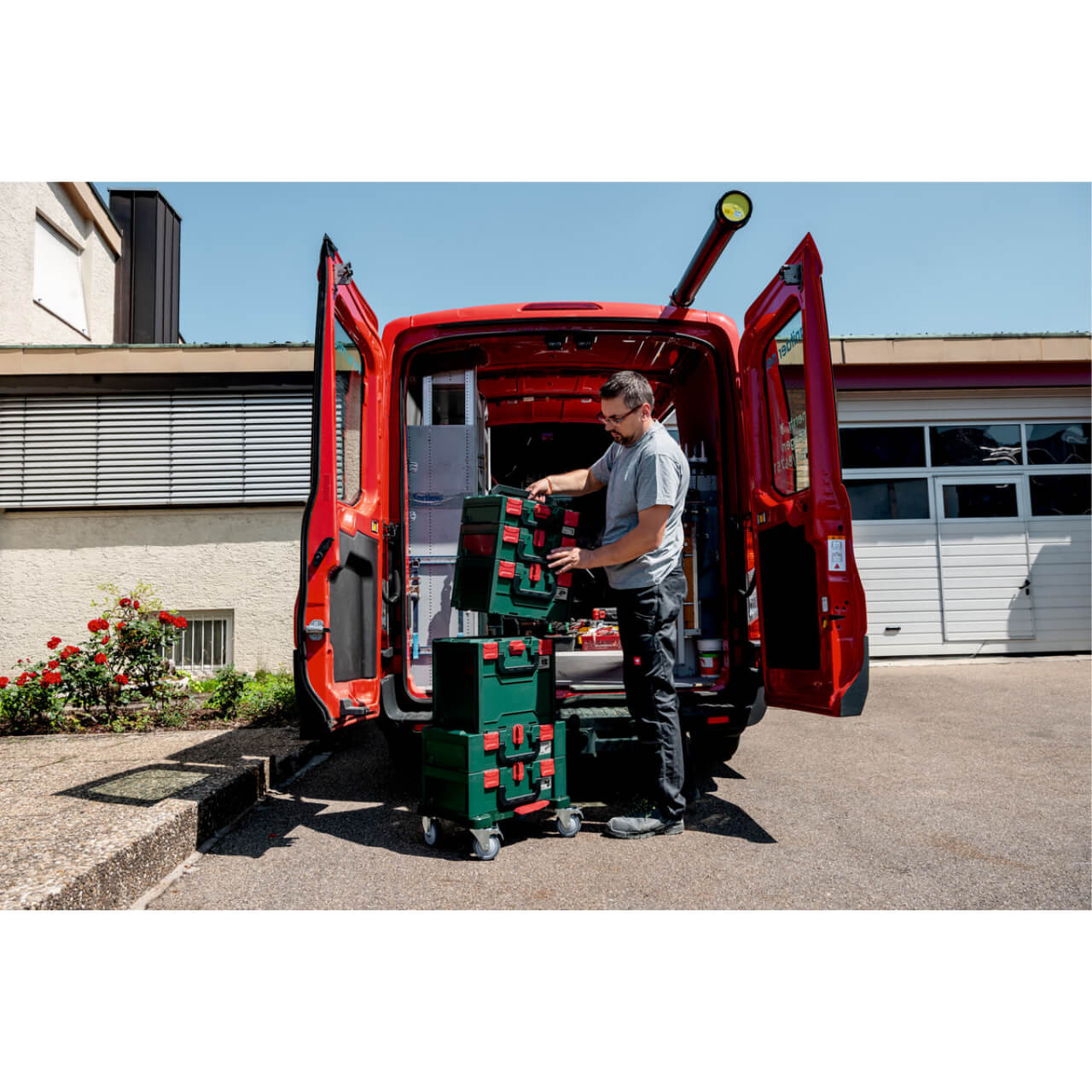 Metabo MetaBOX 118 Tool Case – 12V, 8.4L Volume, 125kg Load Capacity, Waterproof & Stackable - View #2
